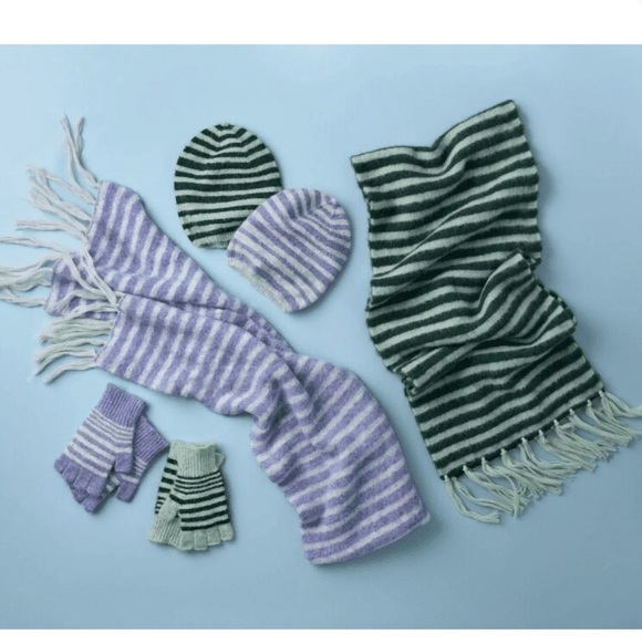 💕5/$15 No boundaries Green Striped Beanie and Earmuffs Set, NEW - Picture 4 of 4